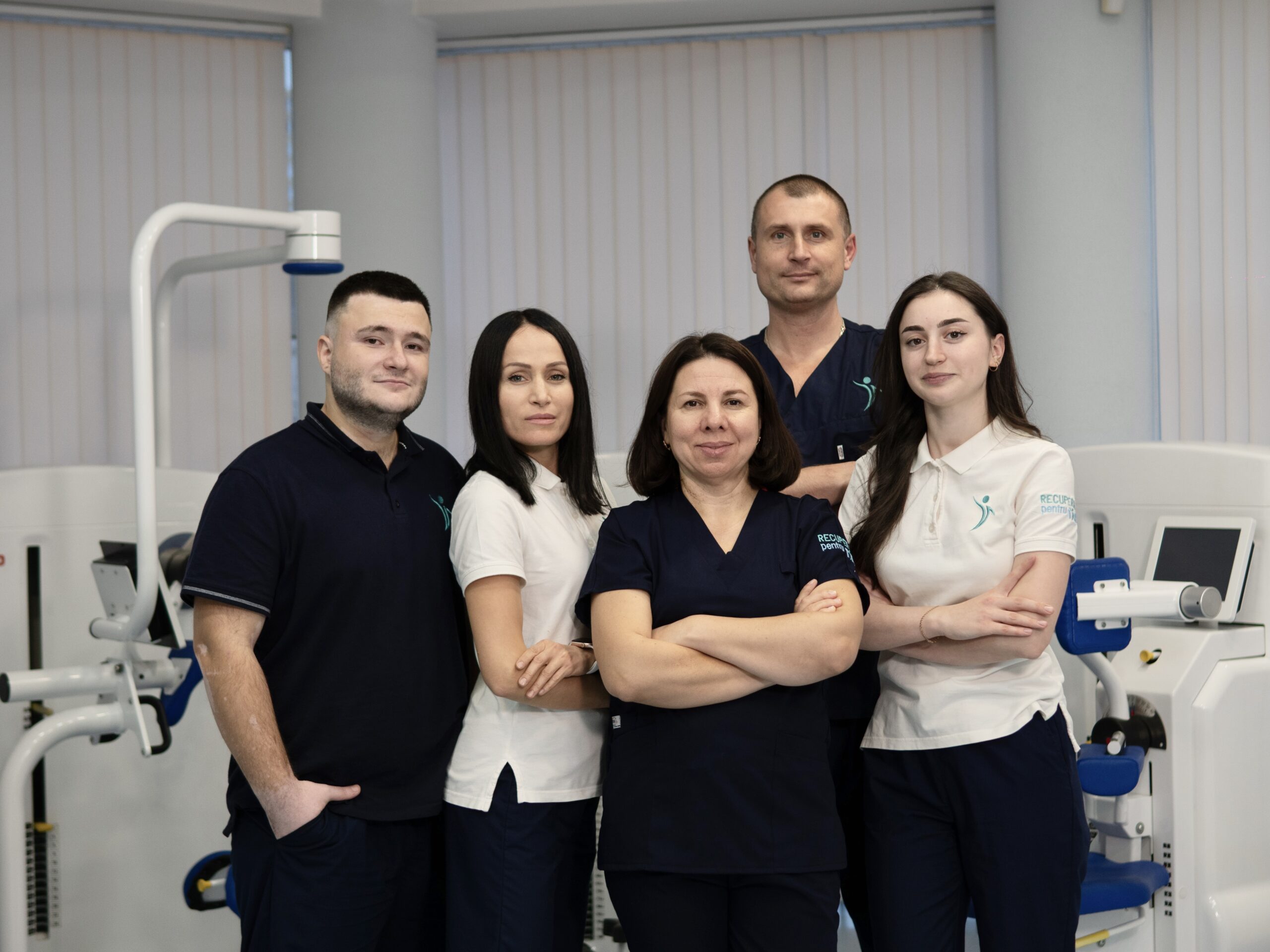 <strong>О нас</strong>